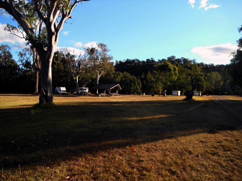 Campground at WoolominNice level campsites with plenty of room for vans