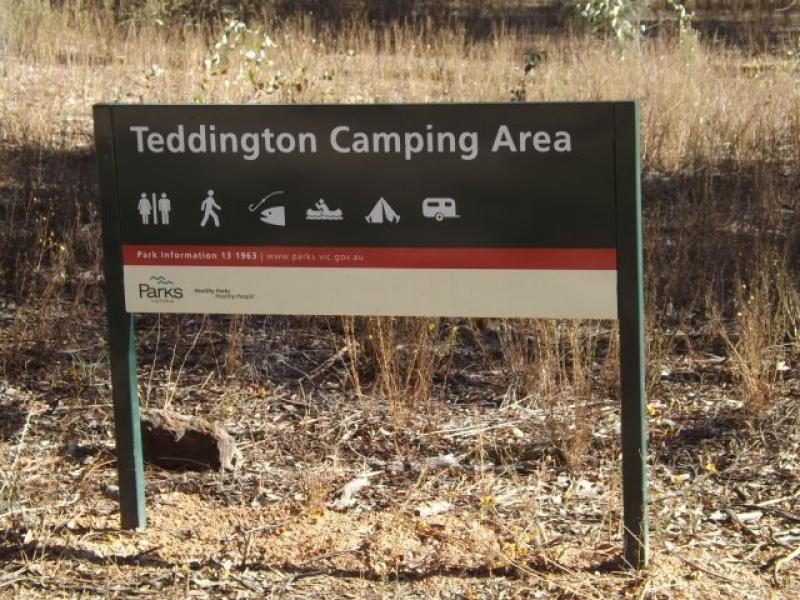 Teddington ResevoirSign