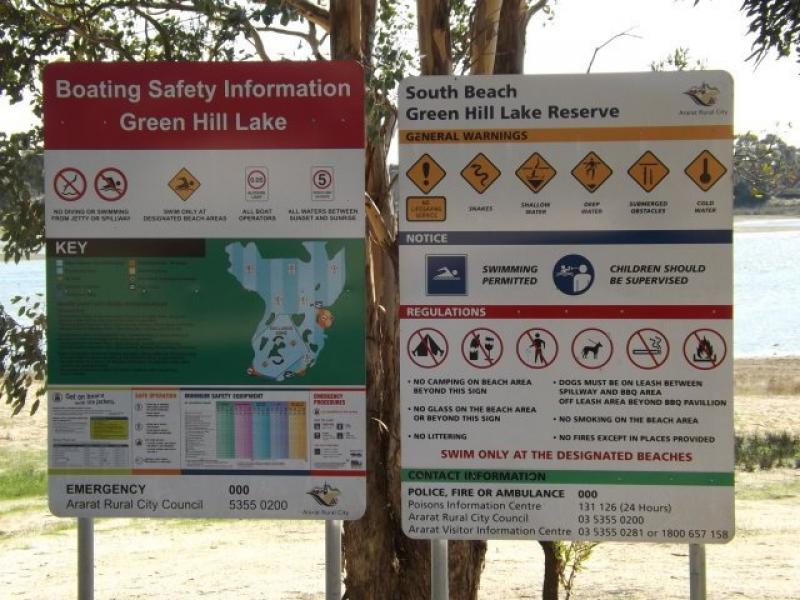 Green Hill LakeInformation sign