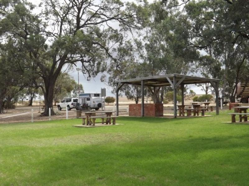 Wooroonook LakesPicnic area and barbecues
