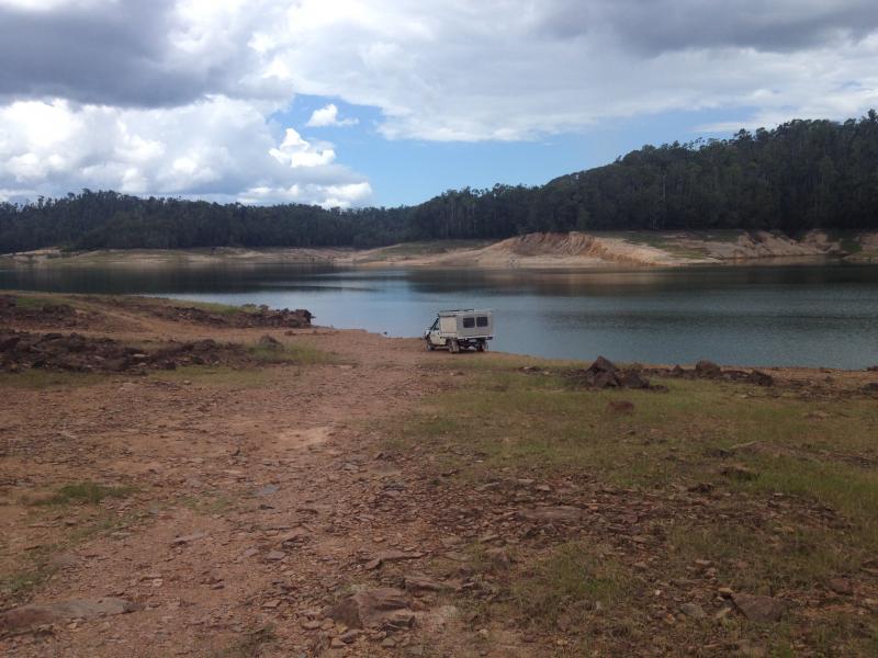 Koombooloomba DamLooking down to the rocky/gravel boat ramp