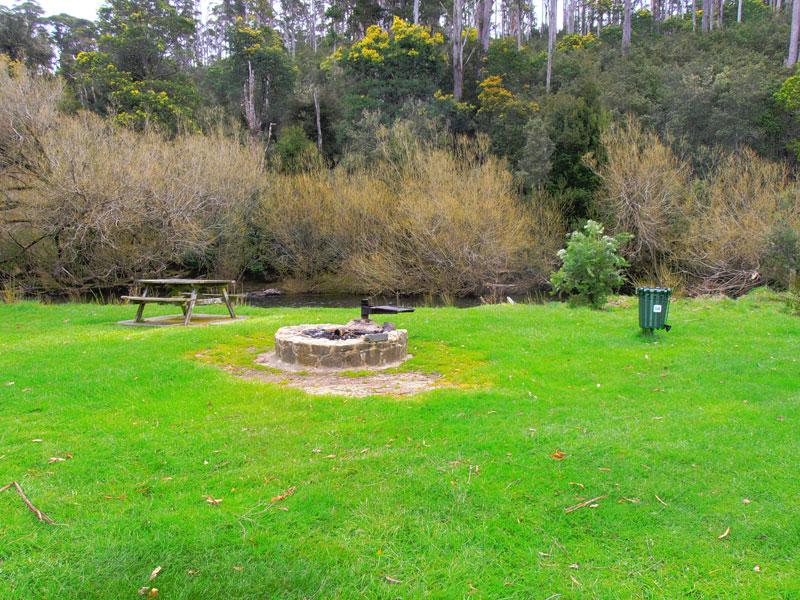 Myrtle ParkBuilt fireplaces and picnic tables alongside the creek