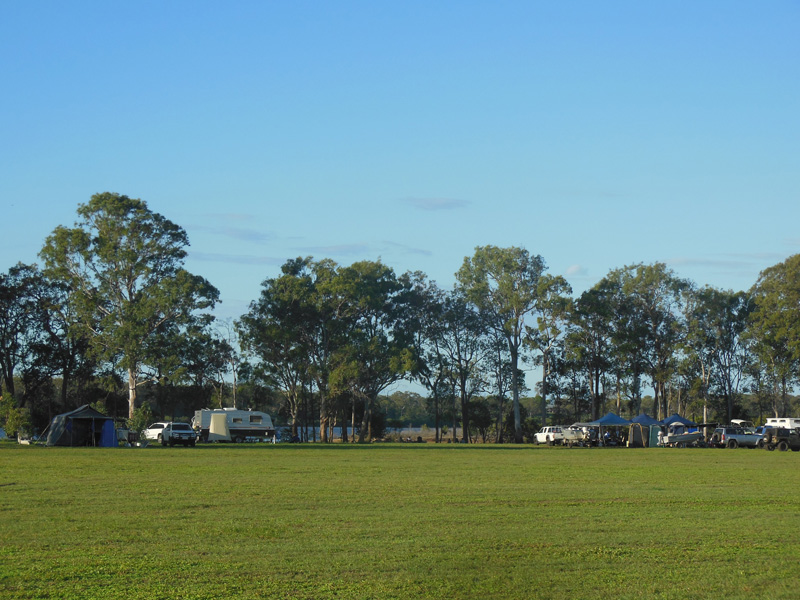 Rocky Point RetreatLevel Baffle Creek frontage campsites